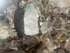 出售混合杂膜，大部分高压膜，可造粒，现货一车