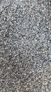 求购硬质PVC冰箱破碎料，月需1000吨