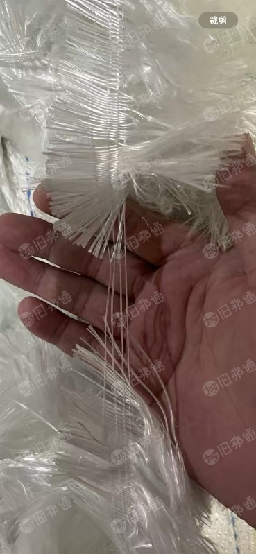 长期出售无碱电子布边纱，玻璃纤维，货在山东泰安