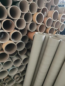 出售6寸二手纸管，厚度不一，有400根左右