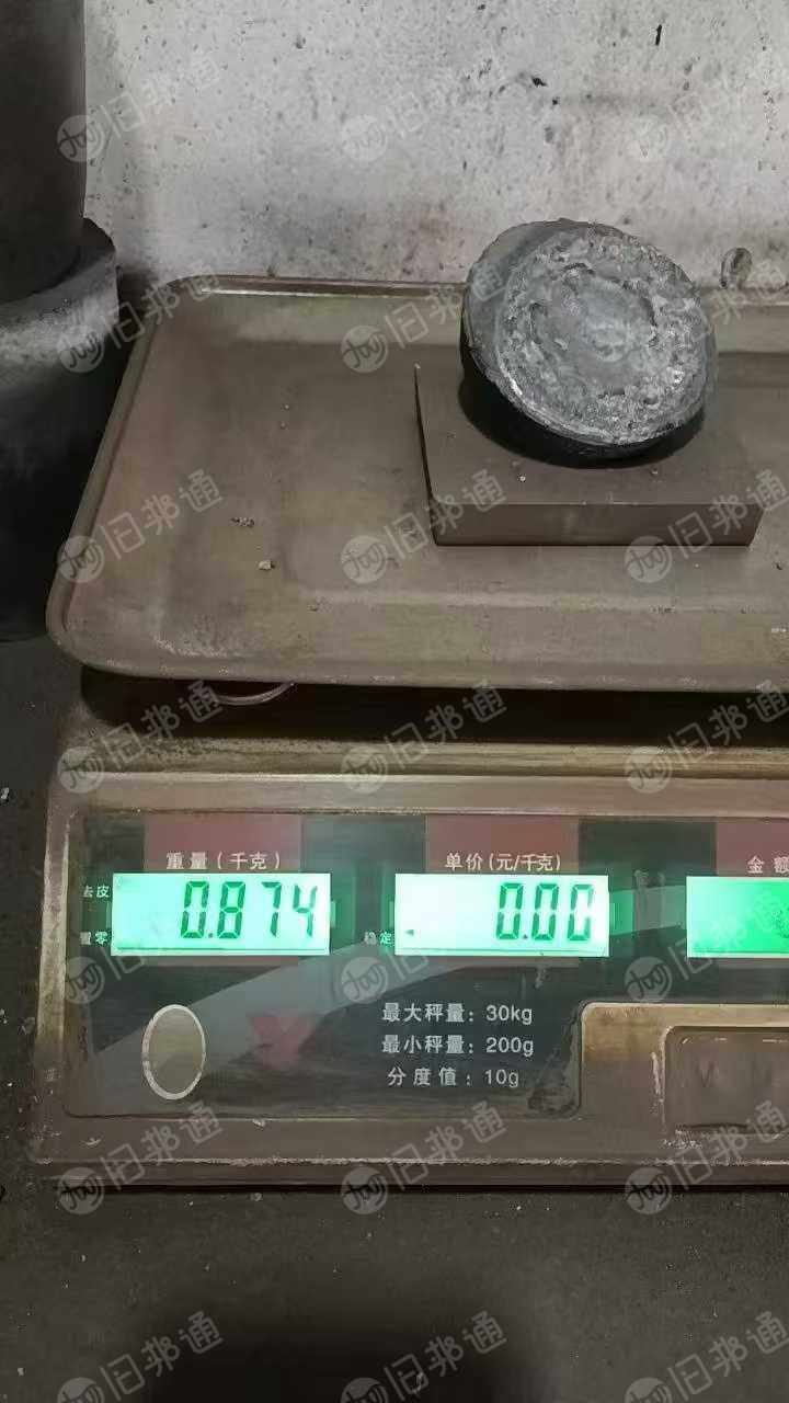 出售锯沫销压饼,现货一车