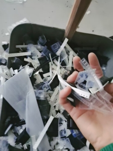 长期出售PS卡纸废料