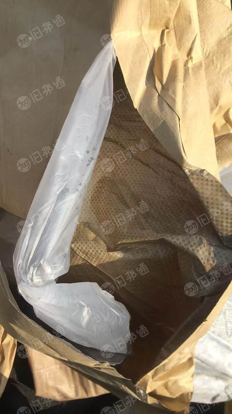 出售二手吨包,二手纸塑袋,吨包装过碳黑,再等等有粘上一些,月供10吨左右