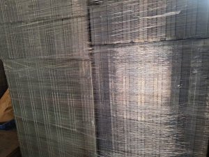 长期出售PET吸塑盒毛料，现货50多吨