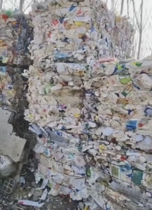 长期出售白乙压块，大小白压块，花乙压块