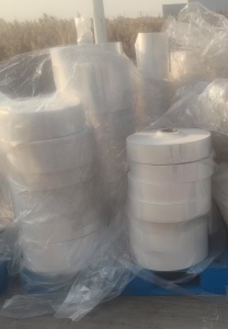 出售PE高压卷筒膜，现货8吨