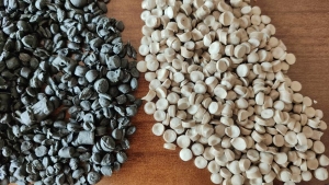 出售HDPE电池膜粒子