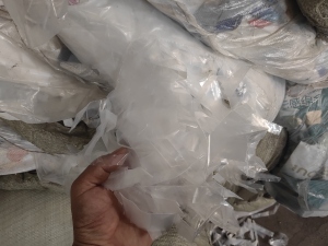 出售高压乳白刀口料，花高压刀口膜，现货30吨