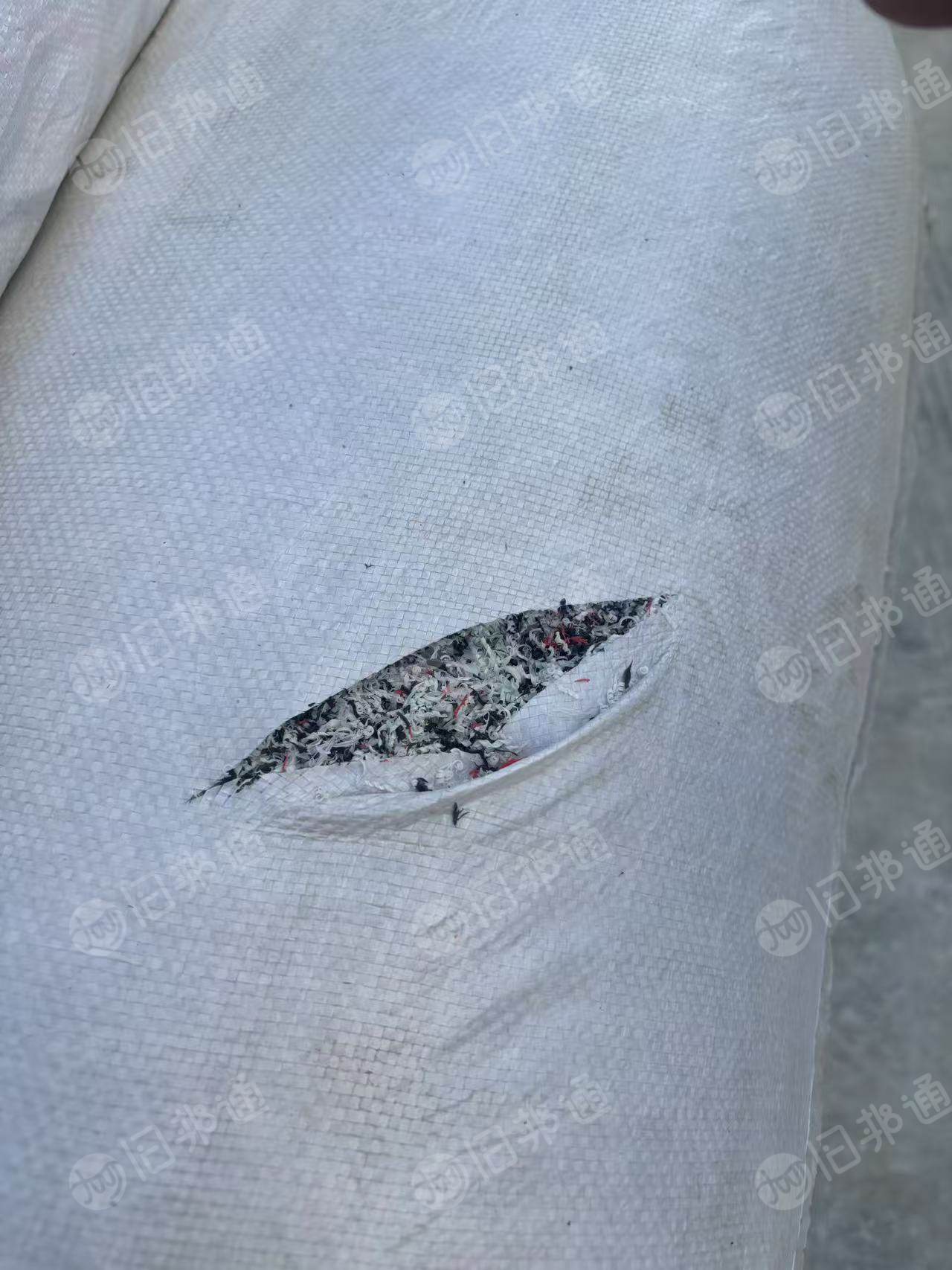 出售黑白ABS刨花料,有少量黑色杂料