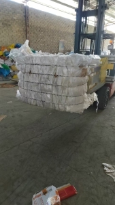 出售PE膜废料,保鲜膜废料