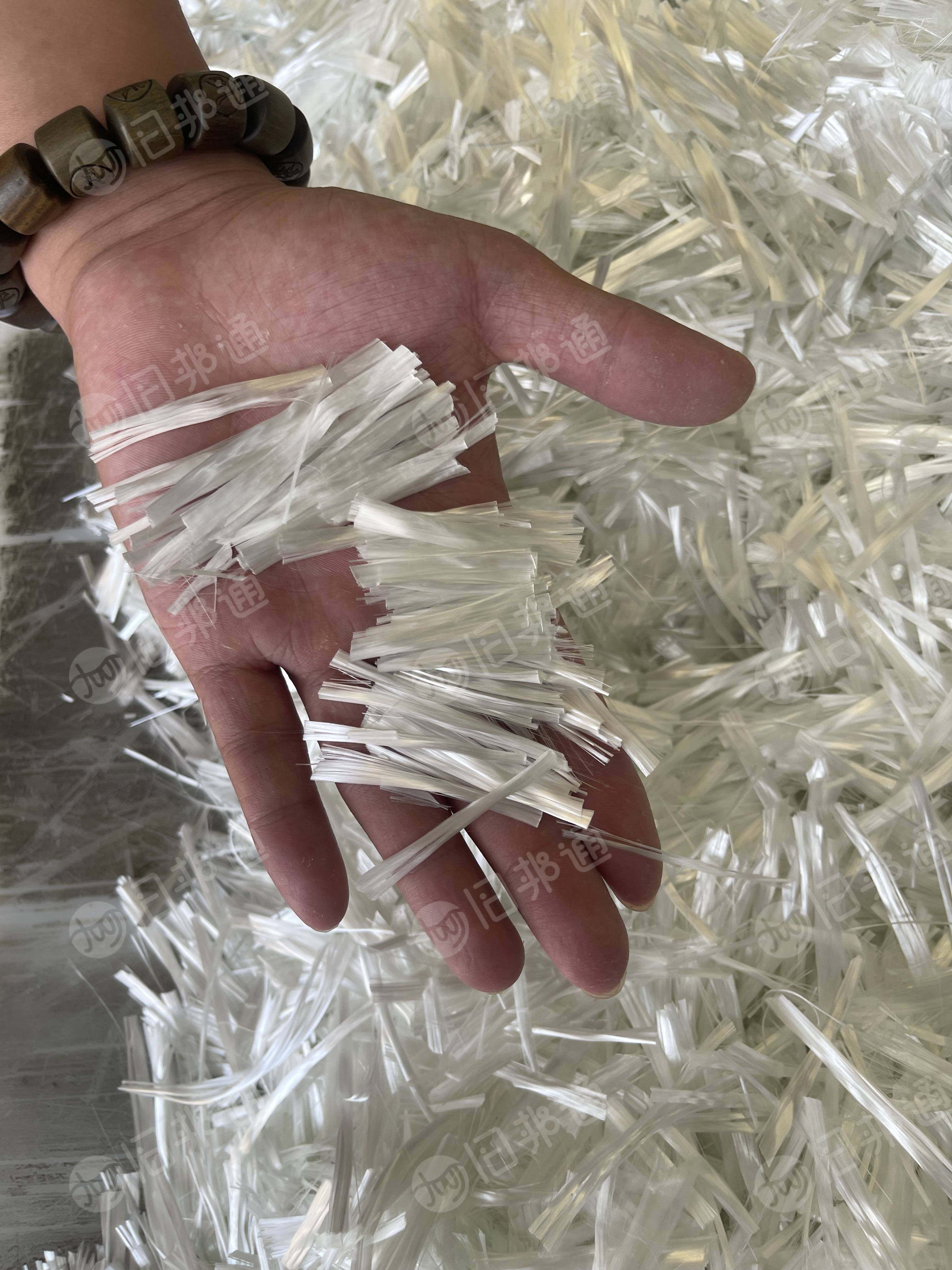 出售全系列短切玻纤,泰玻废丝,玻璃纤维丝等