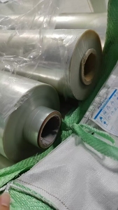 出售PET滑膜卷筒膜，不带胶，现货30吨