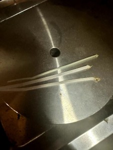 出售白色双6尼龙扎带废料，长期有货