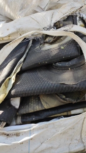 出售尼龙过滤布，黑色和黄色混装，现货十吨左右，长期有货