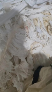 长期大量出售染厂下来的纯棉废布，什么颜色都有的，货在浙江绍兴