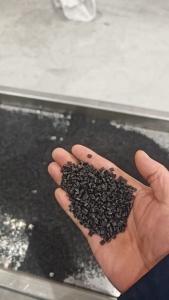 出售黑色PP颗粒,过40目,月供1000多吨