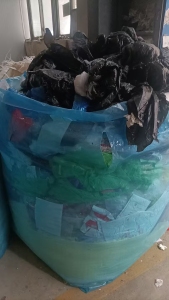 出售杂膜废料，可炼油，长期有货