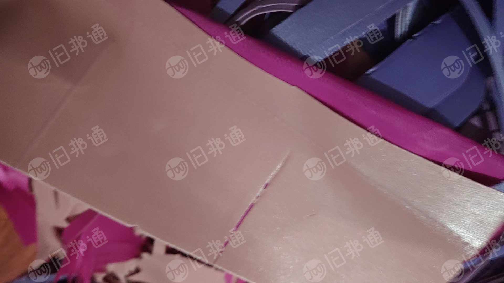 出售PVC箱包革边料,600D,PVC发泡革都有