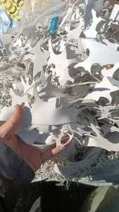 出售EVA边料，现货十几吨，常年生产