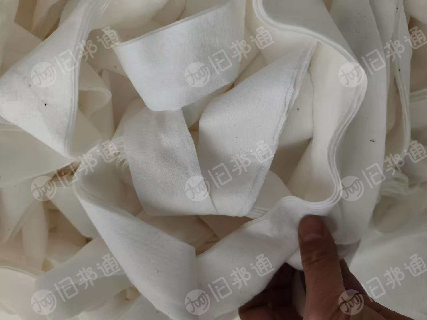 长期大量出售水刺无纺布边角料,带轻桨,不覆膜,货在浙江嘉兴