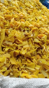 长期出售低压破碎料，筐和卡板粉的