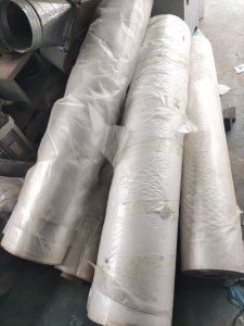 出售卷筒PET转移膜废料,现货快10吨左右,部分镀铝,可以打绳用