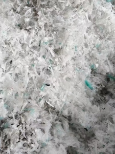 长期出售pe碎膜，现货30吨