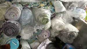 出售家纺厂下来的库存布，水晶超柔，处理布，现货有2吨，货在浙江绍兴