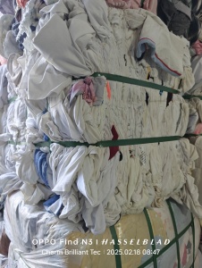 长期出售出口厂下来压包好的旧衣服大白，大白