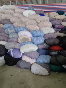 长期出售尼龙白烟布，带点氨纶，每个月至少300吨以上，厂在广东佛山