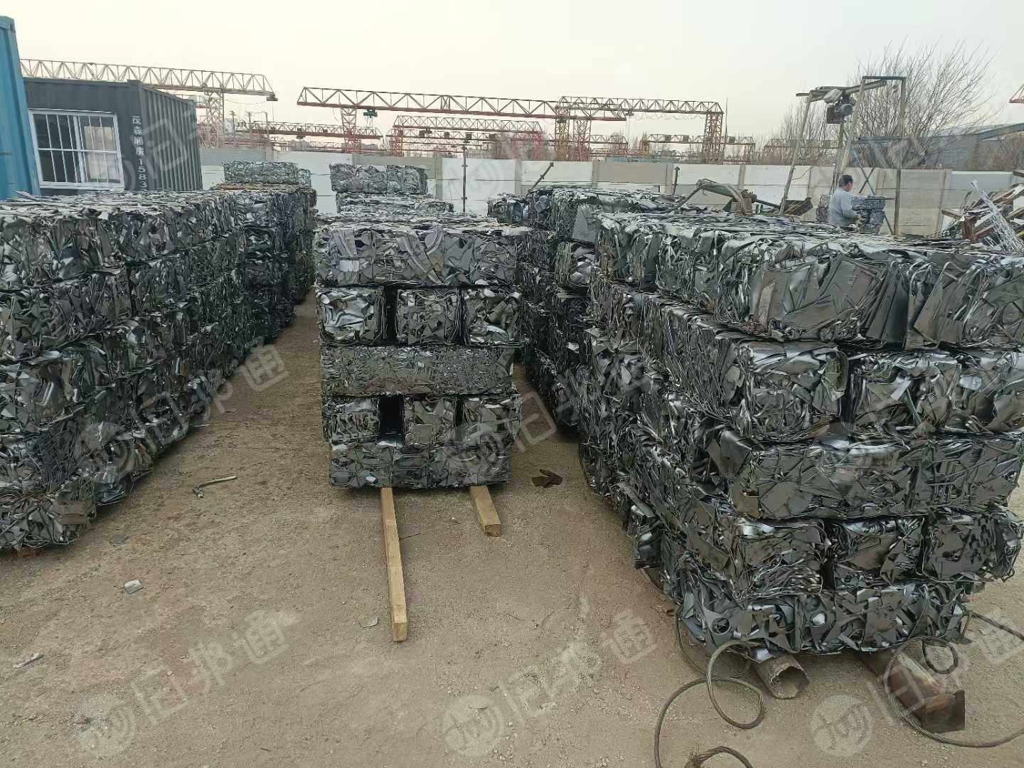 出售冷板边角料压块,大量现货