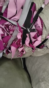 长期出售氨纶废布，氨纶碎布，现货够车，货在安徽阜阳