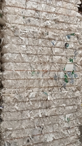 出售小花口杯纸边角料