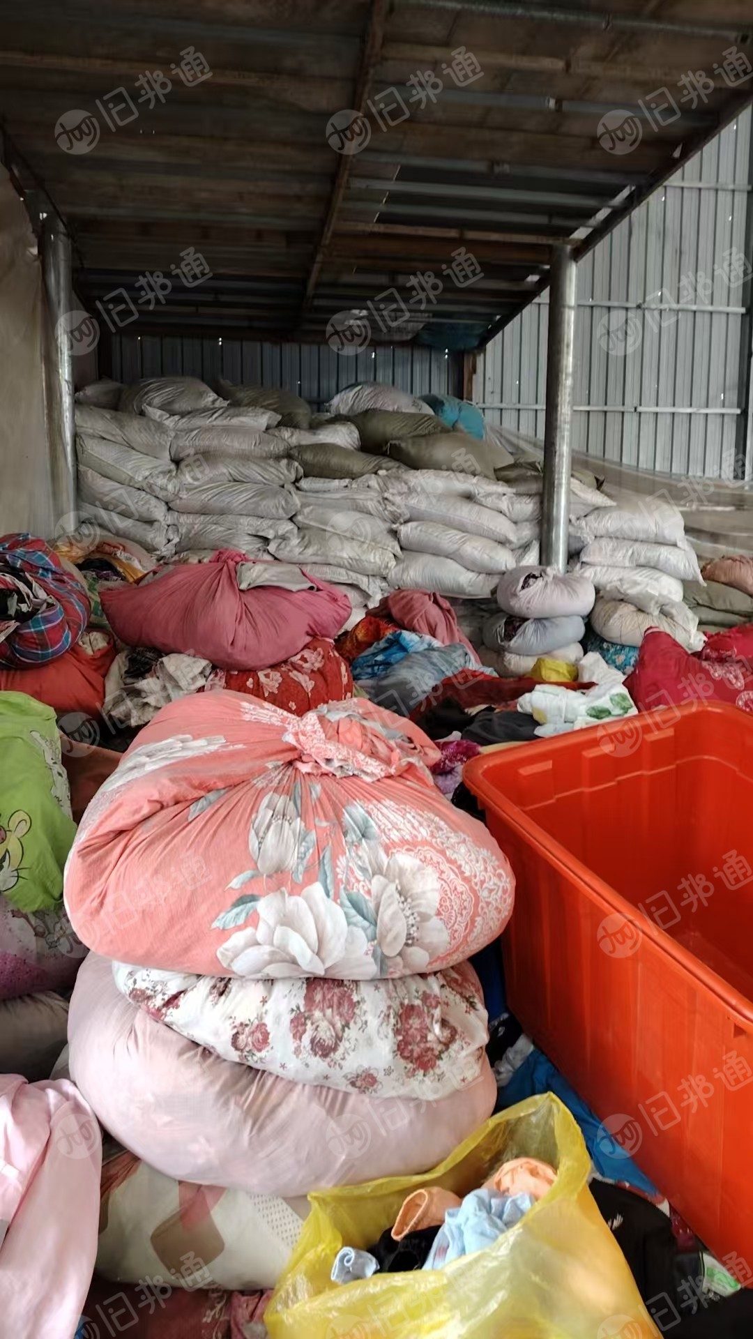 长期出售旧衣服分拣货，厂在河南郑州市