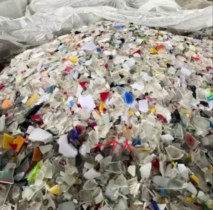 长期出售亚克力破碎料，亚克力净料