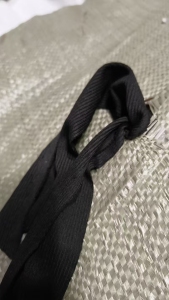 长期出售老色涤纶废布，涤氨废布（涤80氨20），造粒用，每个月几十吨，货在广东揭阳