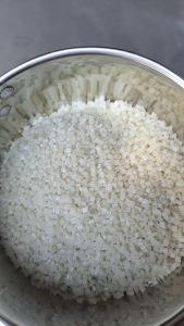 长期出售餐盒颗粒，热洗过色选机