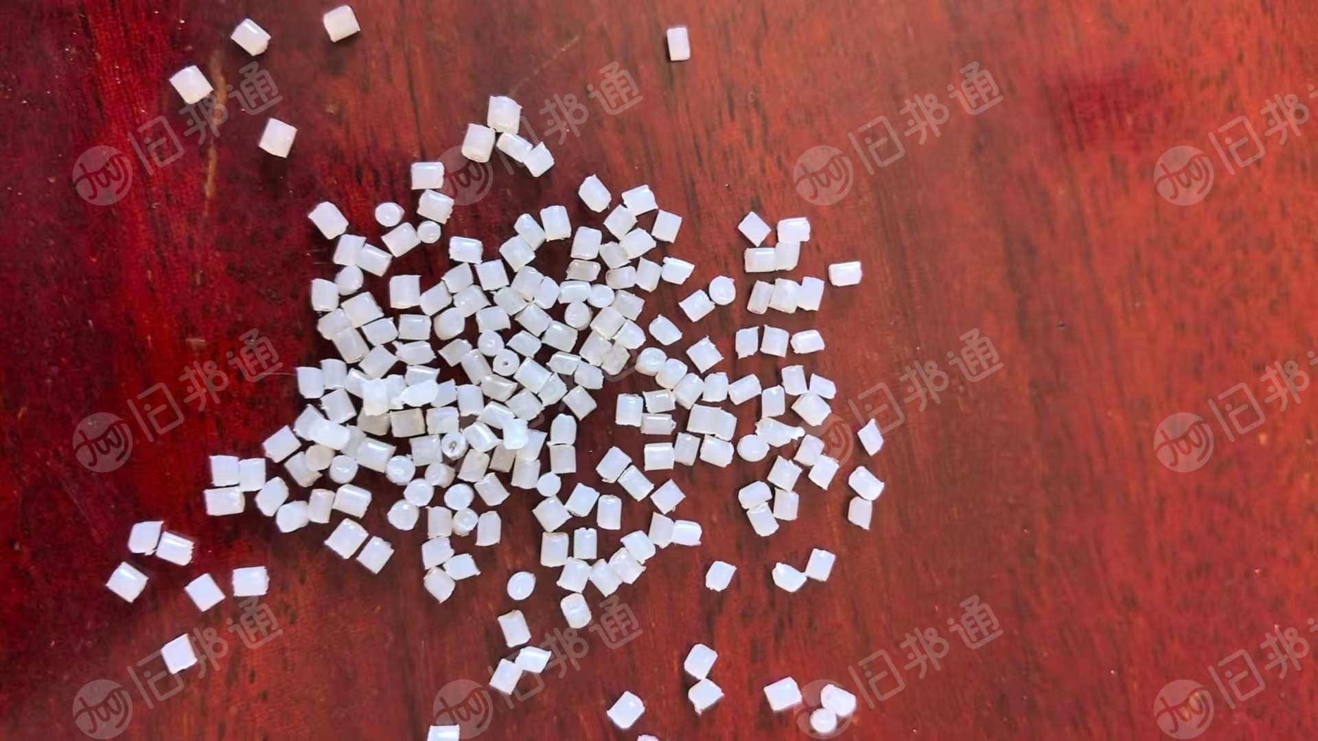 长期出售透明丙颗粒，过100目