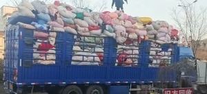 长期出售旧衣服统货，城镇货，月供15吨左右，货在江苏徐州