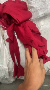 长期大量出售锦氨废布，锦氨边角料，锦氨布块，现货200吨