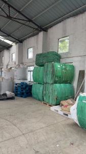 出售PP空心板毛料，都是绿色的，长期供货