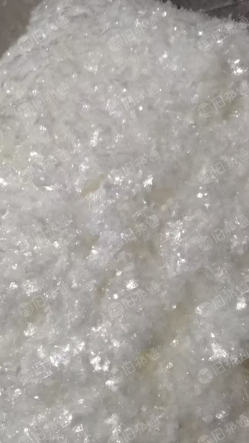 出售透明亚克力边料,是生产亚克力的厂的边角料直接自动破碎,有透明和不透明两种,月供60吨