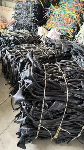 出售PVC电缆电线皮毛料，月供五十多吨