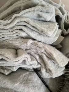 出售涤纶废料，软地毯料，货在河南周口