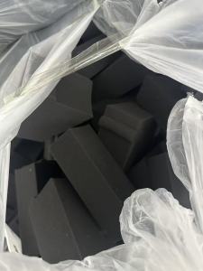 长期出售麦克风网头海绵边角料,高密度纯黑,现货一百多吨,厂在广东江门