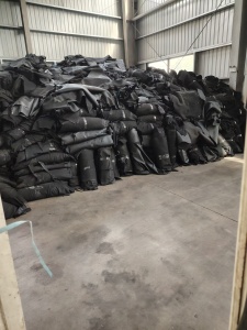 出售黑料，燃烧料，现货100多吨