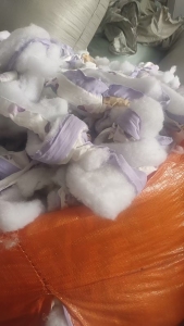 长期出售沙发边角料，沙发废布，月供十七八吨