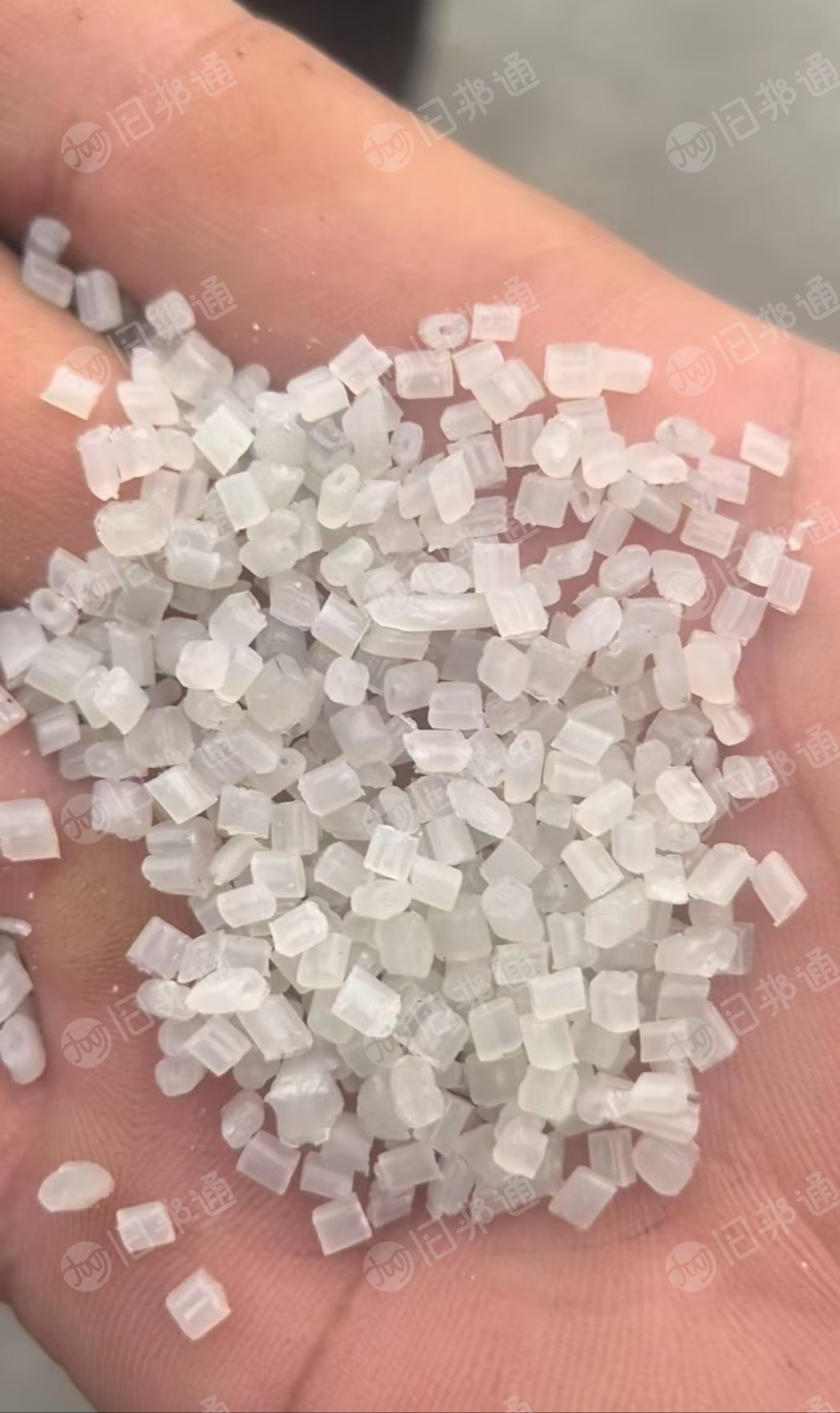 出售餐盒颗粒，过80目，长期供货，也可以做过120目的