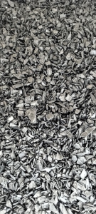 比亚迪厂里出来的PP保险杠破碎料