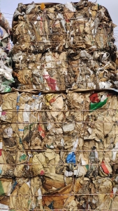 出售废旧牛皮纸塑袋，现货一挂